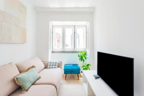 Seaside Modern Flat I at Historical Cascais
